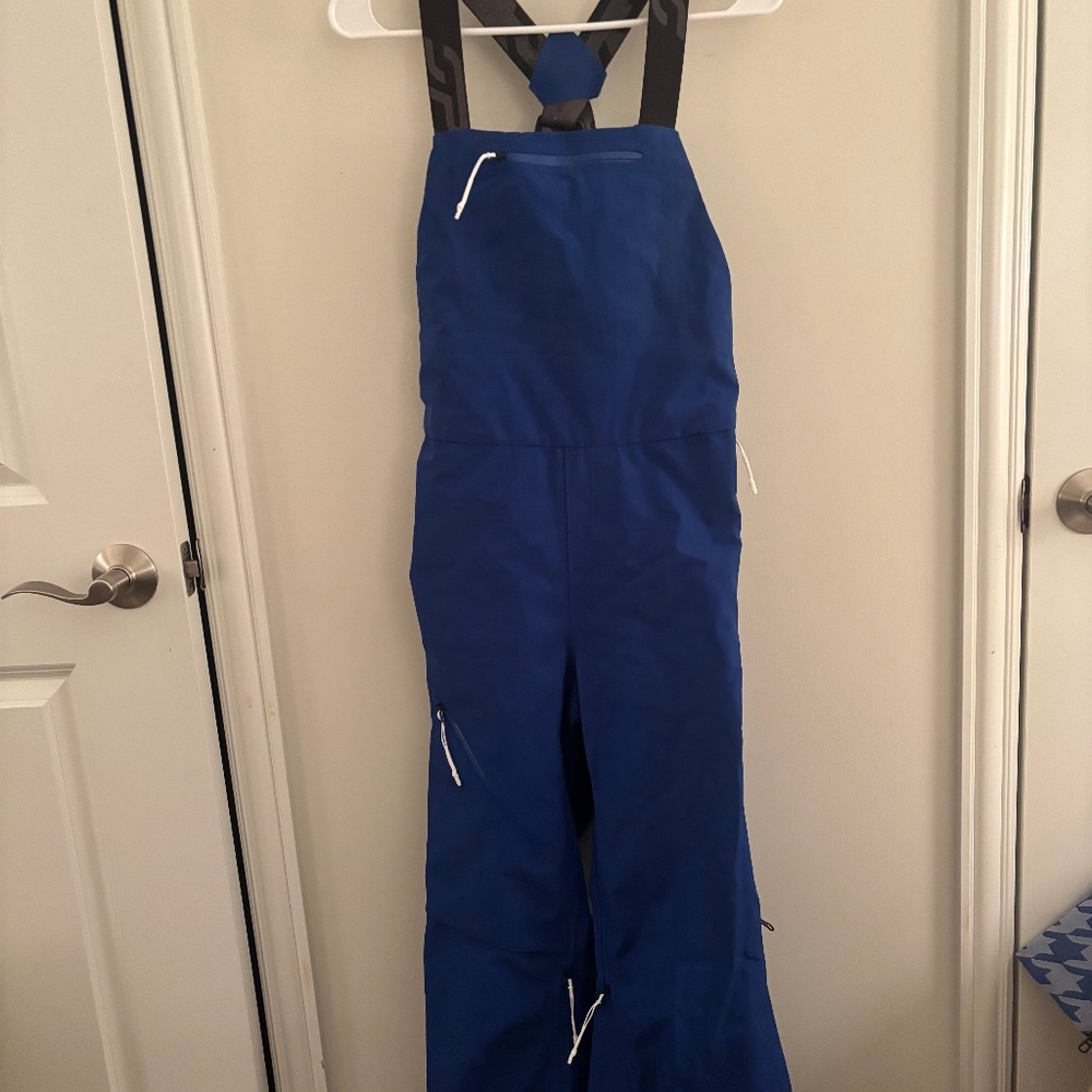 New Spyder snow pants